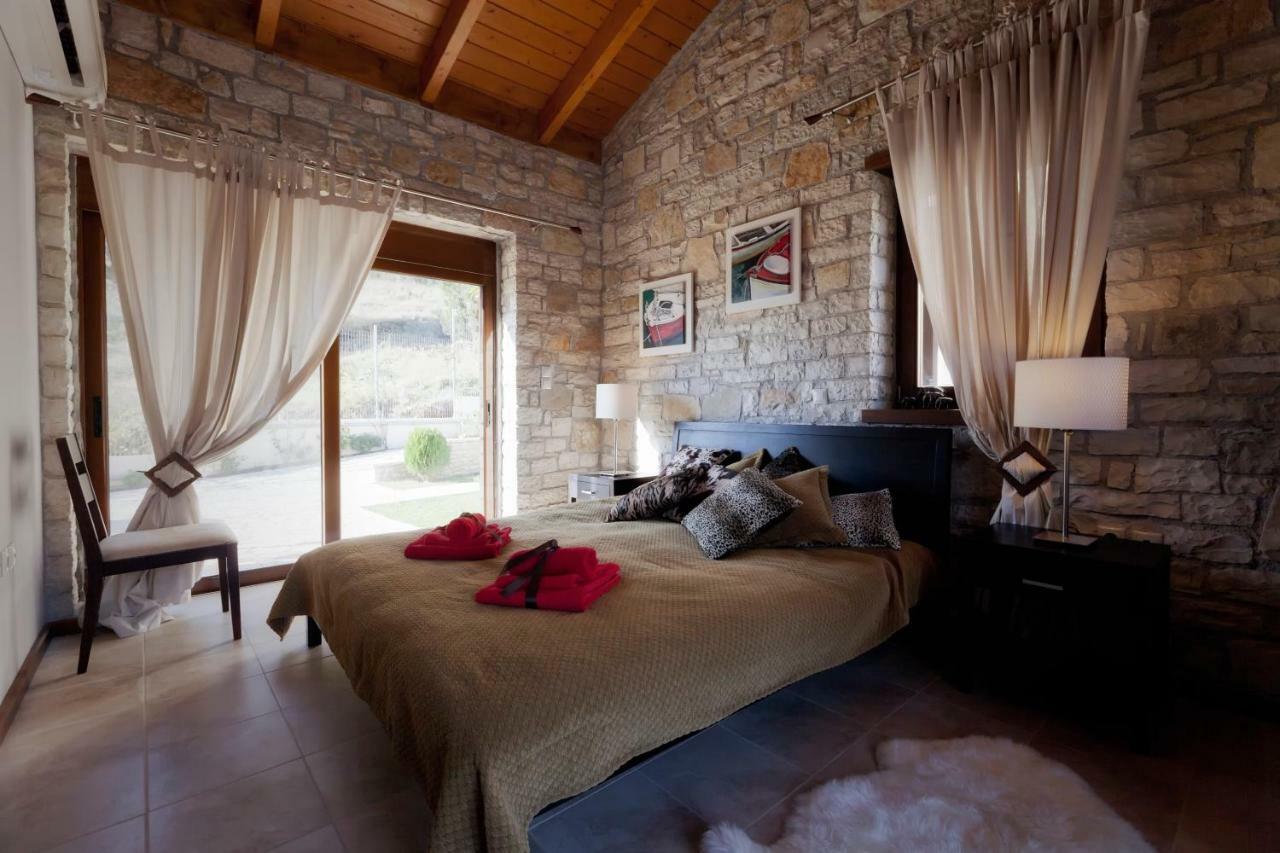 Parathalasso Villas Monasztiráki Kültér fotó